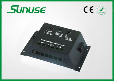 10 USB 港が付いている amp 12 のボルト PWM の太陽電池パネル充満コントローラー