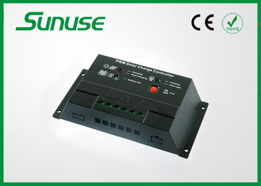 20A 12 ボルト/24 ボルトの 20 の amp の pwm 街灯のための太陽充満コントローラー