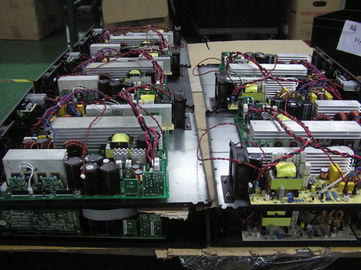 力マスター シリーズ ラック マウント オンライン hf は 1-3KVA 220VAC を持ち上げます