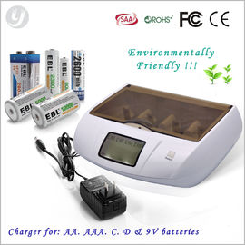 青く再充電可能な自在継手 110v Dc のアルカリ電池の充電器/電池の再生器