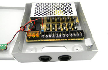 9 つのチャネル CCTV のカメラの電源、12V 5Amps CCTV の電源箱