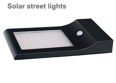 太陽エネルギー高い発電 LED 都市街灯 エピスター の破片 80-90lm/W との 5 ワット